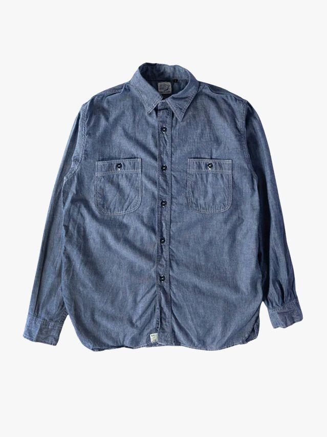 Image may contain: Clothing, Pants, Long Sleeve, Sleeve, Shirt, Jeans, and Coat