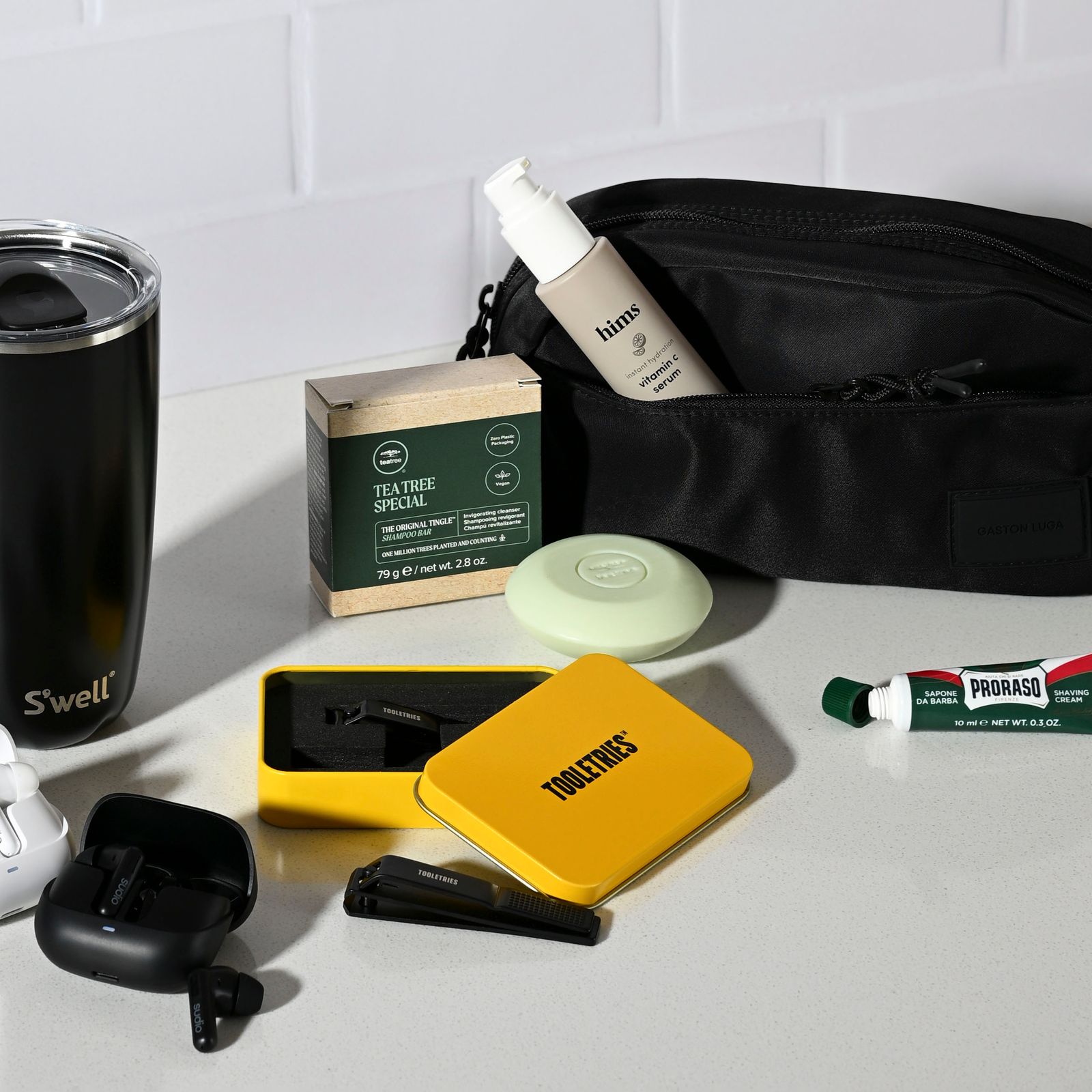 Take a Peek Inside the Spring 2026 GQ Box